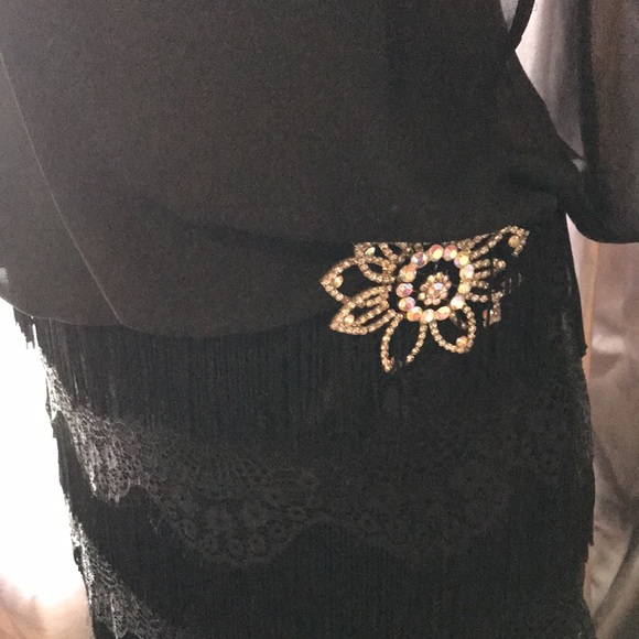 Frank Lyman black dress with fringe - Picture 4 of 7